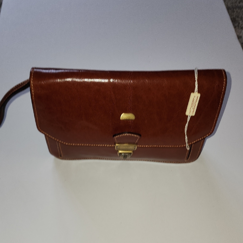 Piquadro Nikolai Vintage  Leather Bag.